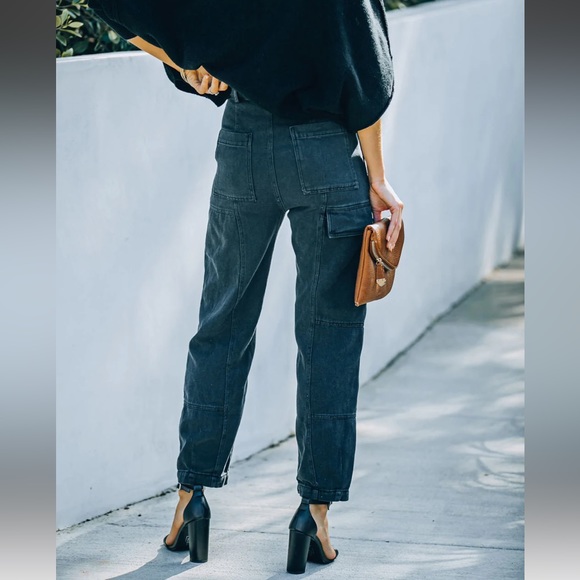 NEW VICI Pocketed Denim Cargo Pants - Picture 5 of 11